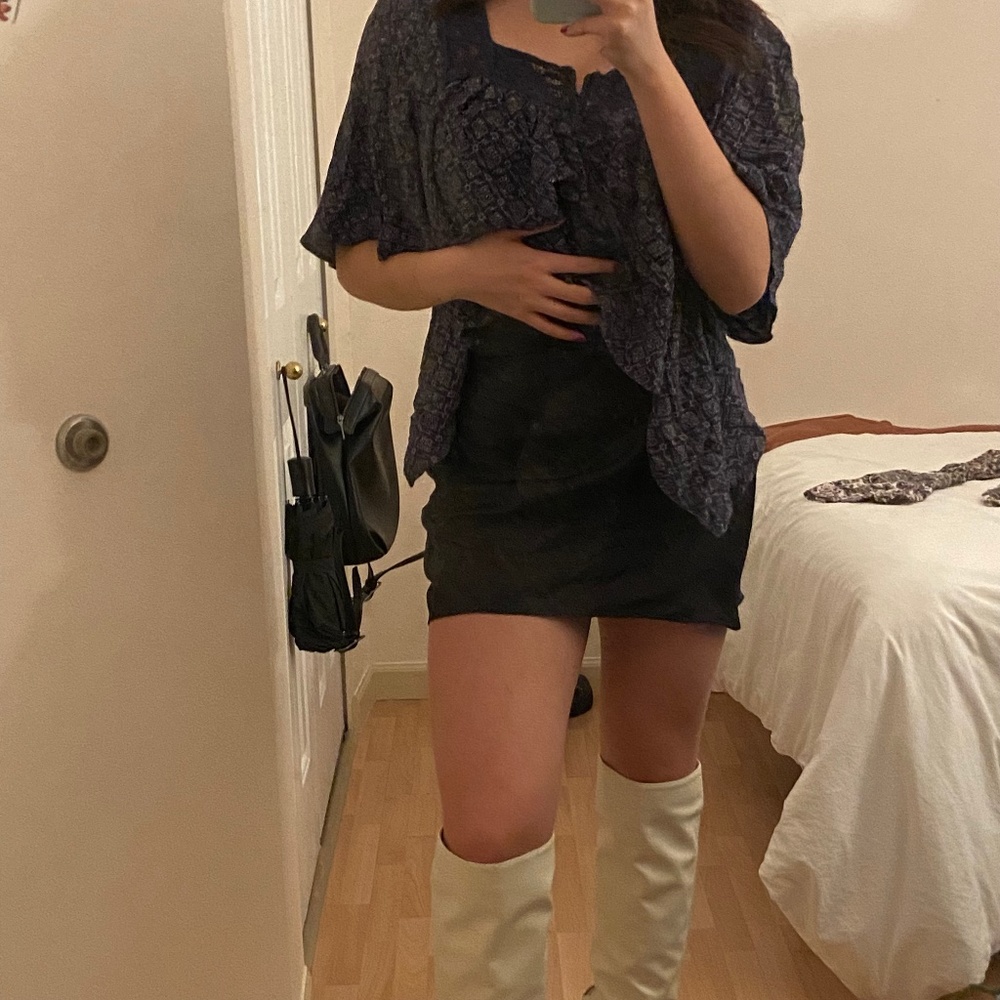 unique blue blouse